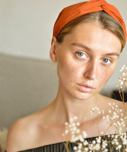 woman with smoother skin after a chemical peel for scars